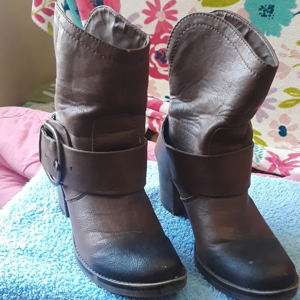 rampage boots